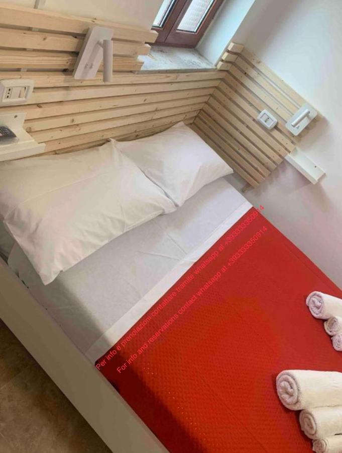Miris Home Fast And Comfortable With Self Check In 8 Minutes Walk Near Naples Airport Ngoại thất bức ảnh