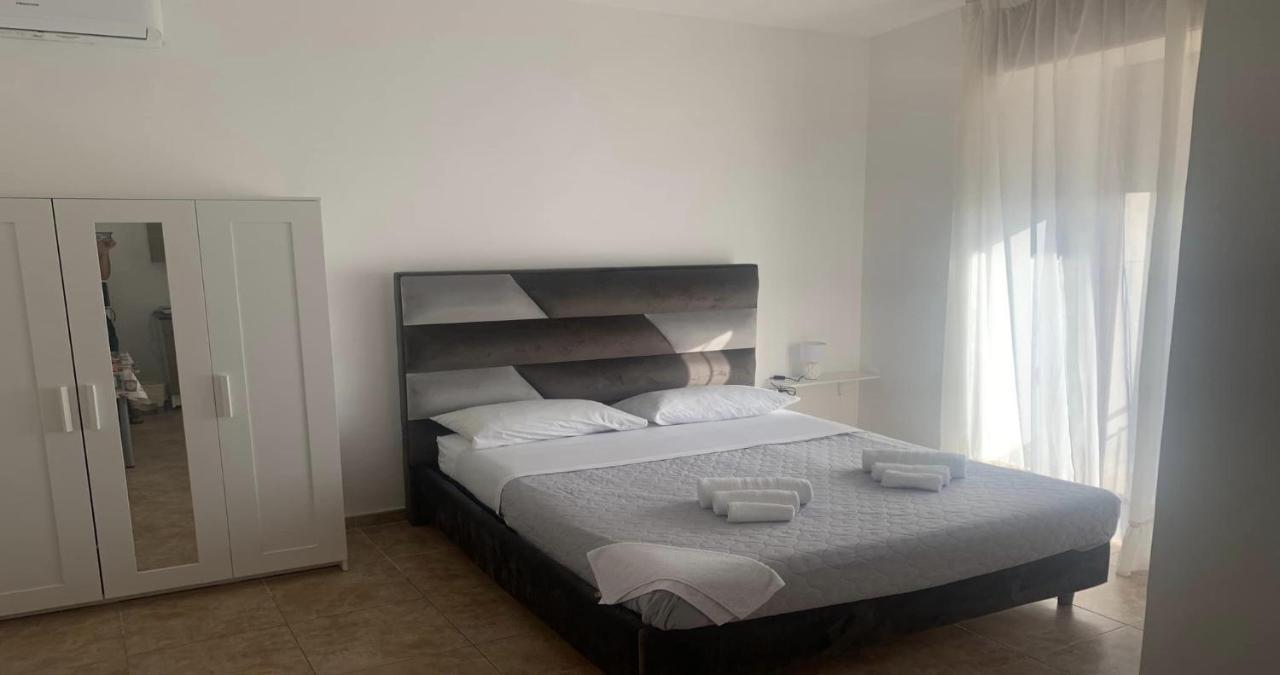 Miris Home Fast And Comfortable With Self Check In 8 Minutes Walk Near Naples Airport Ngoại thất bức ảnh